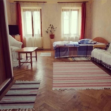 La Vita E Bella Hotel Brassó Kültér fotó